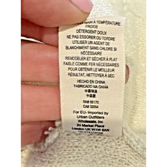 Free People Size XS Marshmallow Stripe Sweater Cream Deep Pile Rainbow Sleeve - Picture 14 of 16